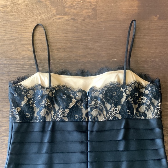 Tiered Satin Cocktail Dress with Lace - Picture 5 of 5